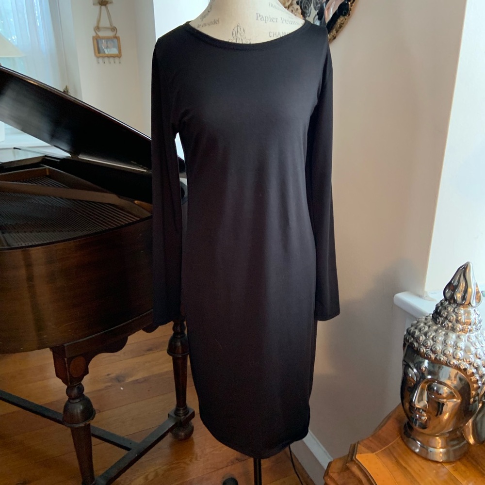 LULA ROE BLACK DRESS(DEBBIE?) Large